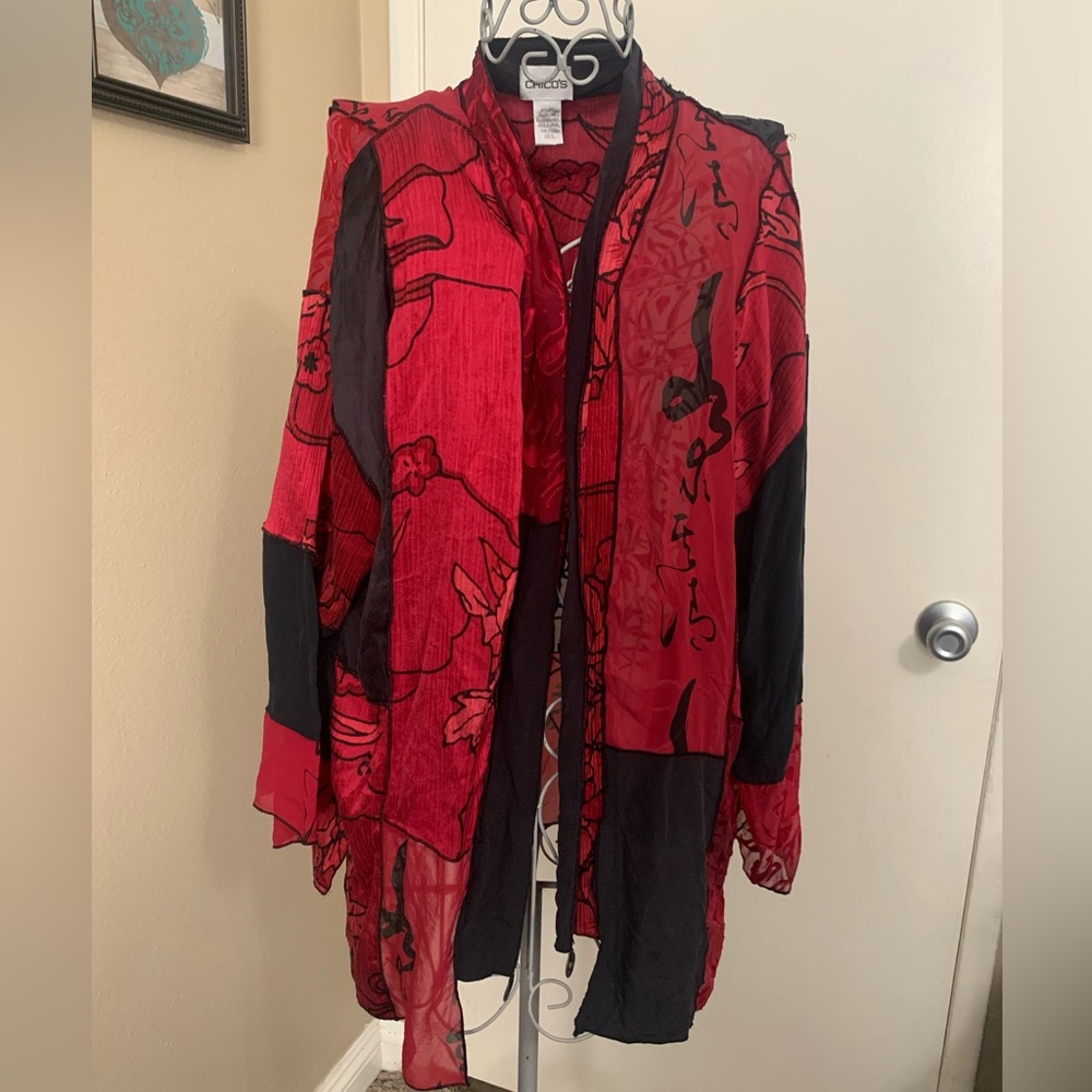 Chico's Red and Black Floral Kimono